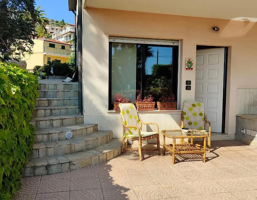 Suite Fronte Mare-1